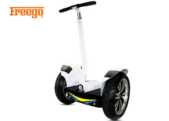 qualità  1000W*2 White Self Balancing Electric Scooter Button Control 3-5H Charging Time fabbrica